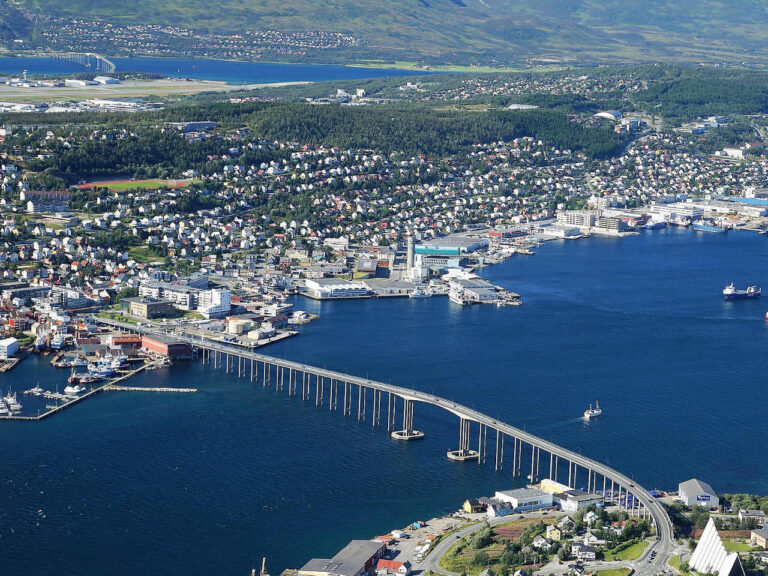 Brücke nach Tromsö
