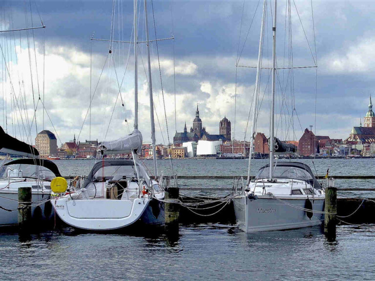 Blick von Altefähr nach Stralsund