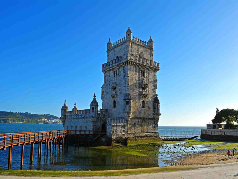 Der Torre de Belem in Lissabon