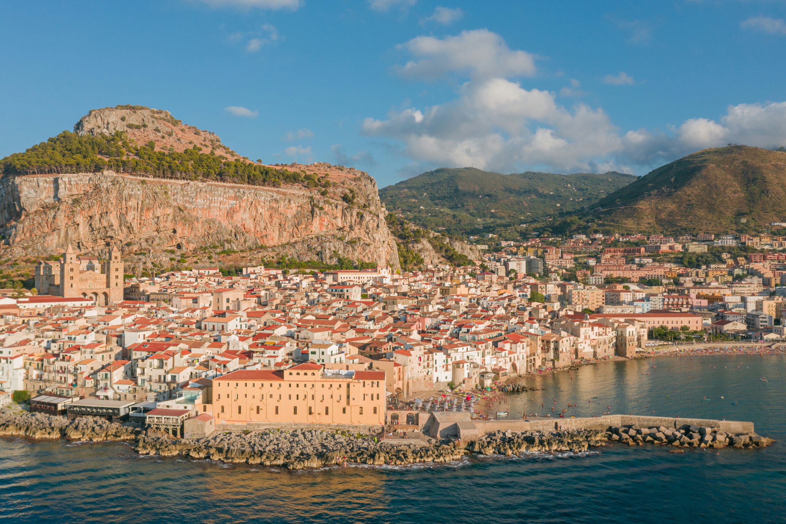 Der Ort Cefalu