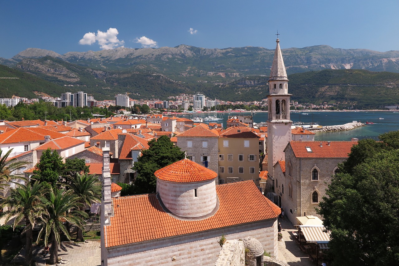 Der Ort Budva in Montenegro