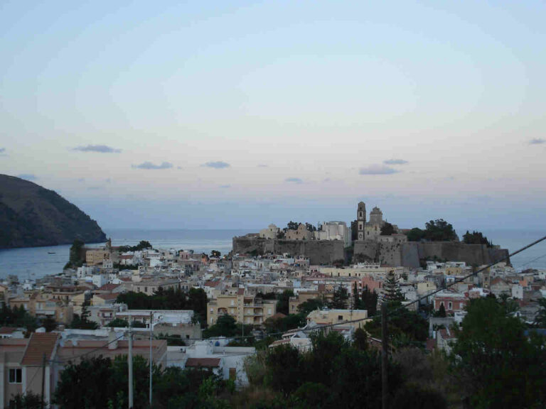 Der Burgberg vin Lipari