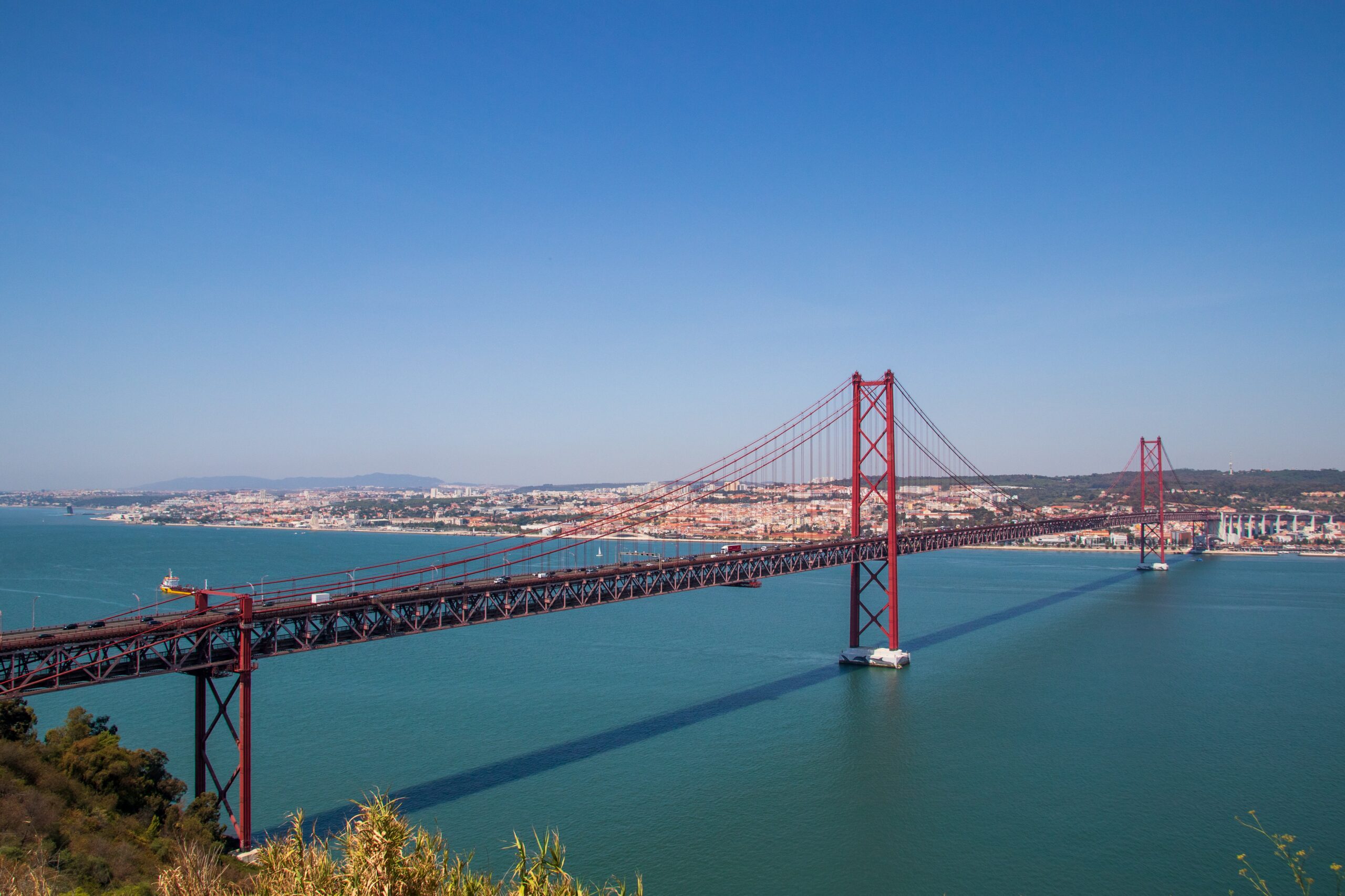 Die ponte 25 de abril in Lissabon